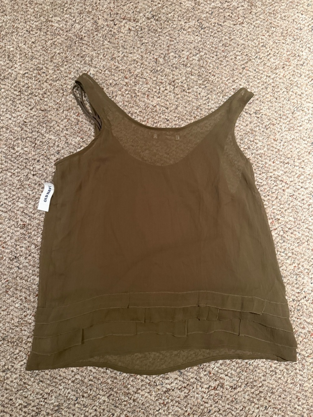 Old Navy Olive Layered-Hem Scoop Tank Top - Picture 6 of 6